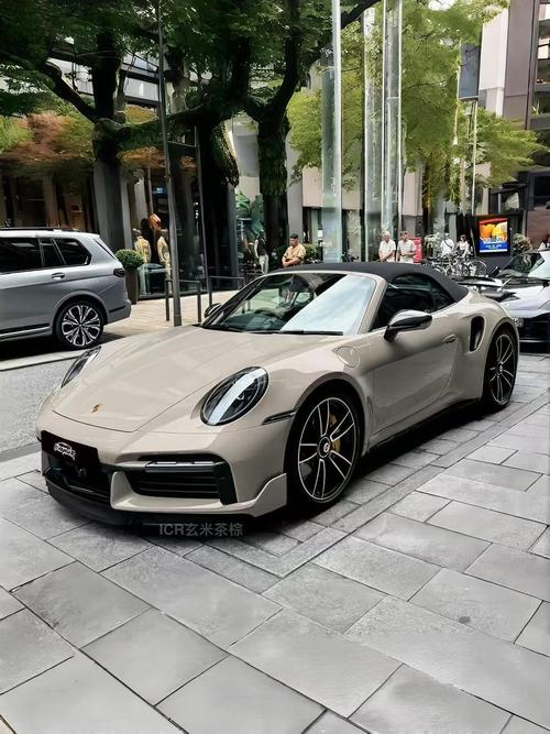 保时捷911敞篷是硬顶还是软顶／保时捷911敞篷是硬顶还是软顶的