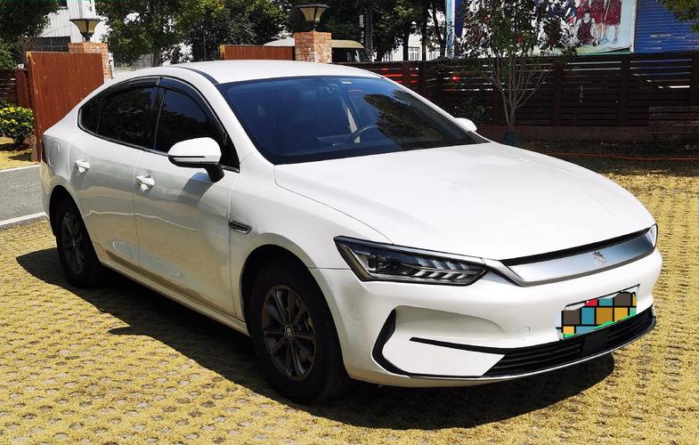 比亚迪6万元纯电动车 比亚迪6万元纯电动车哪款好