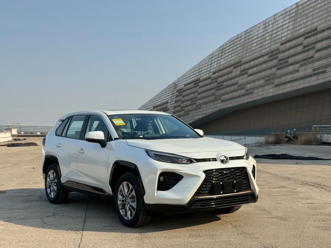 汽车丰田威兰达价格及图片,丰田威兰达图片报价2020