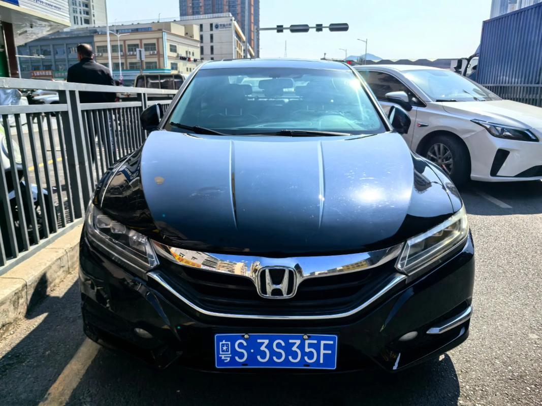 思铂睿怎么样,思铂睿15款现在能卖多少钱