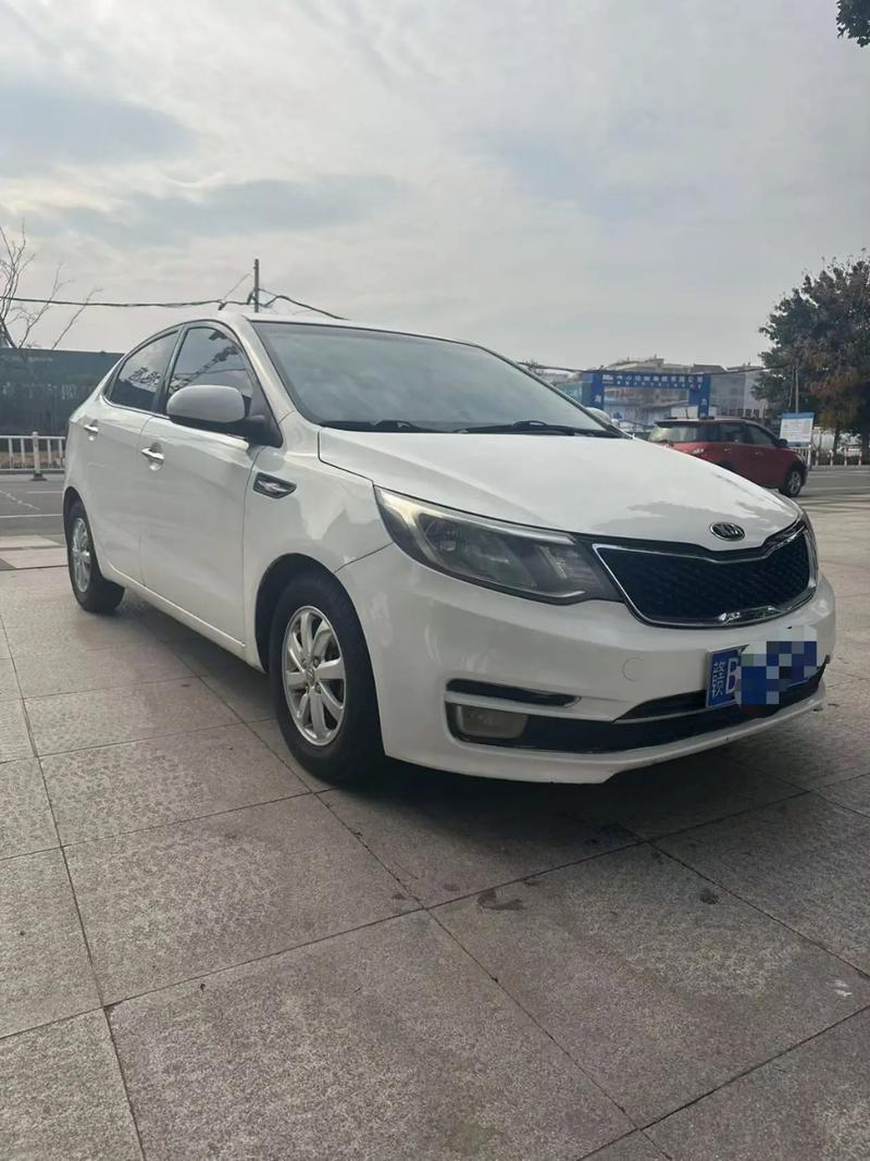 【2016款起亚k2图片,起亚k216年的多少钱】