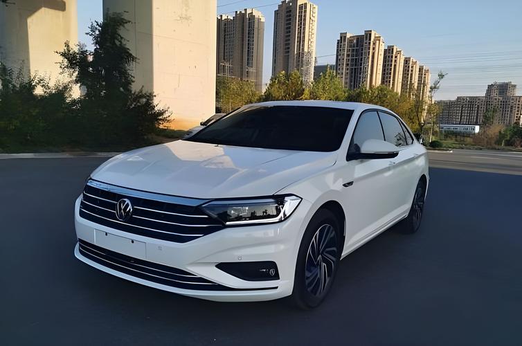 新速腾图片(新款大众速腾图片)