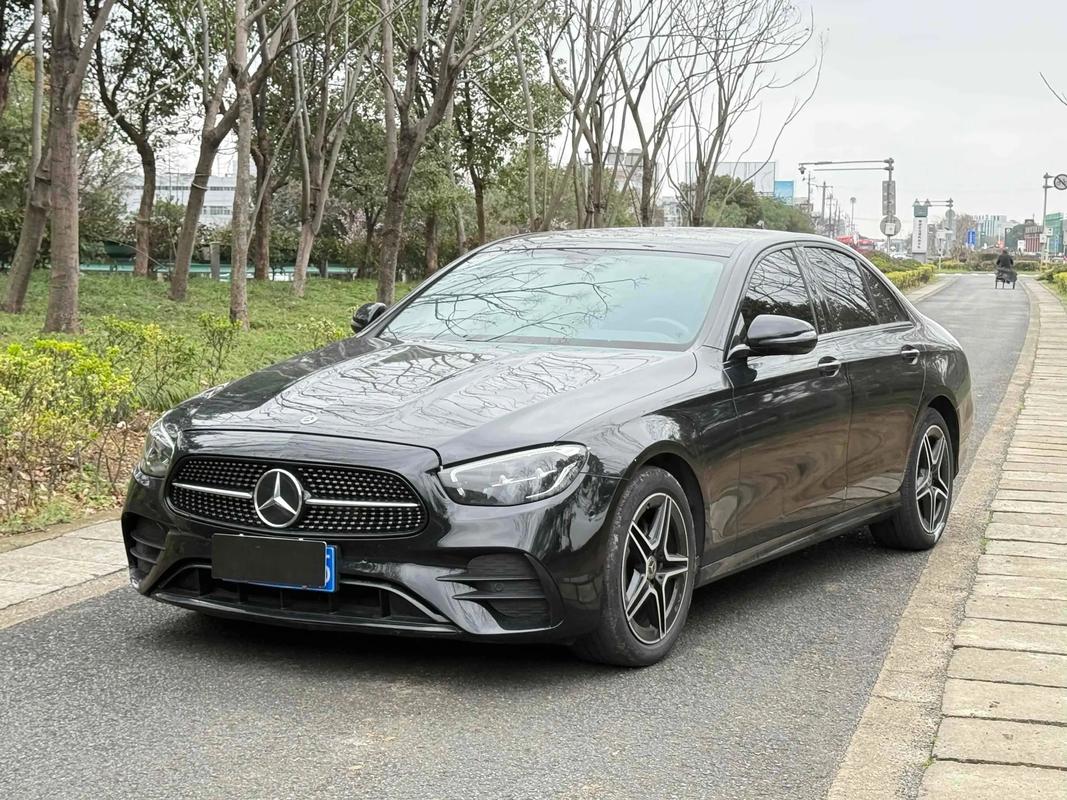 奔驰e260l多少钱一辆,奔驰e260现在多少钱