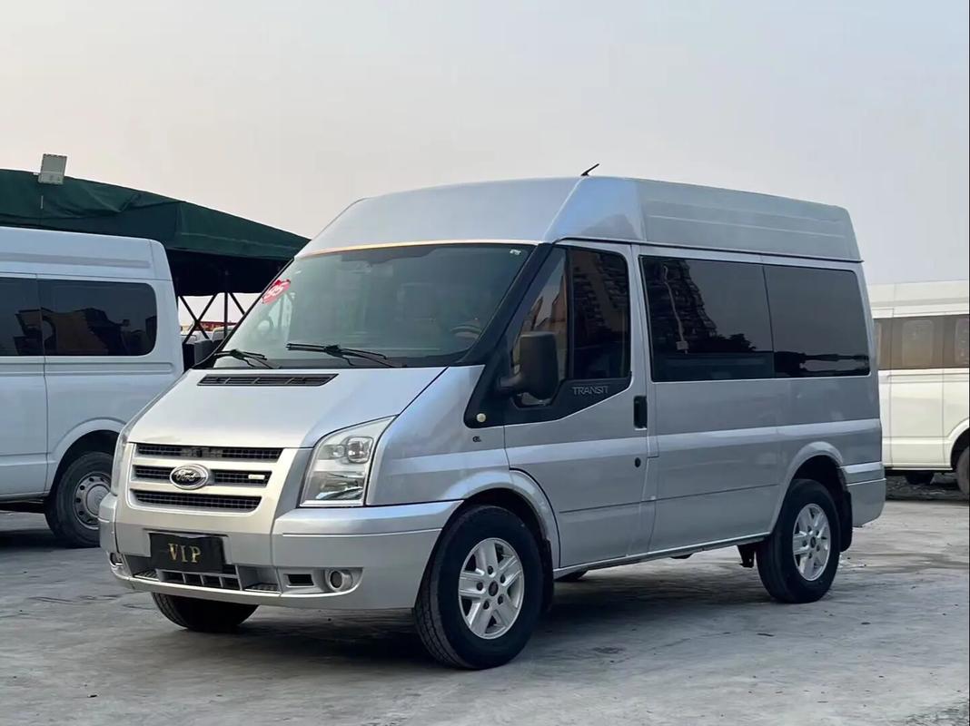 全顺商务车9座图片／全顺商务货车报价及图片