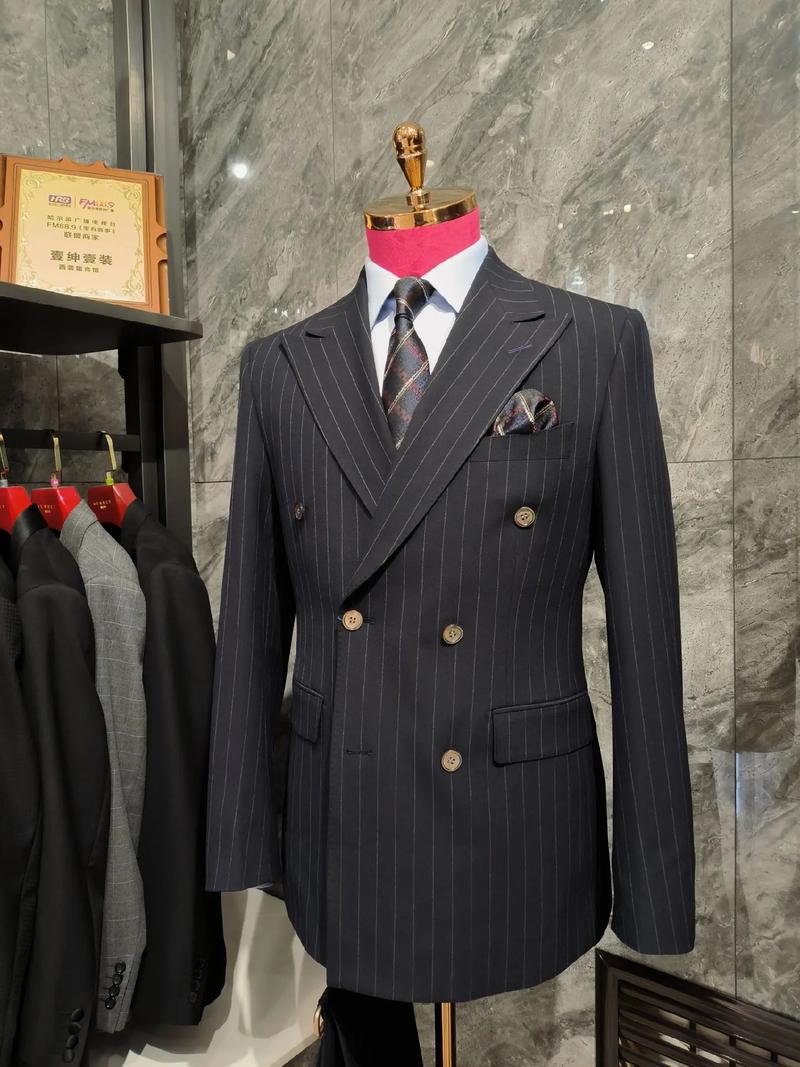 suit/suitable怎么读