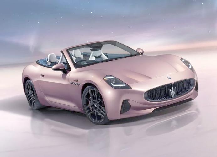 【玛莎拉蒂coupe跑车,玛莎拉蒂ghibli跑车】